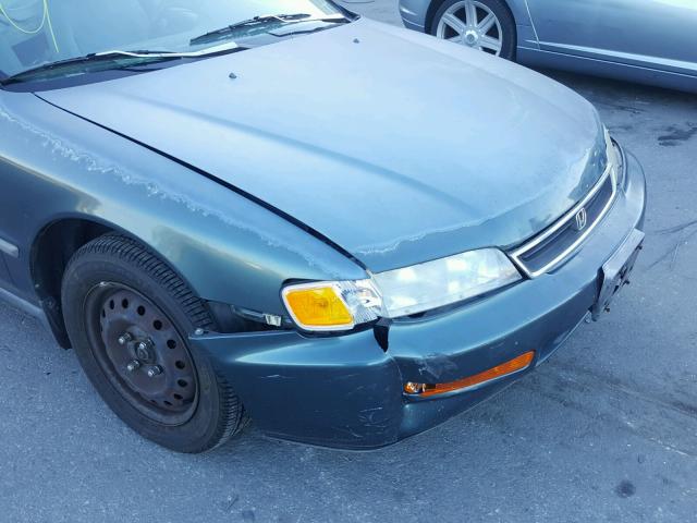 1HGCD5637TA813125 - 1996 HONDA ACCORD LX GREEN photo 9