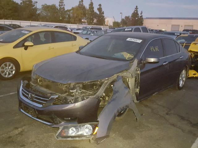 1HGCR2E75FA271077 - 2015 HONDA ACCORD EX SILVER photo 2