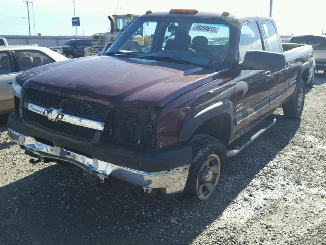 1GCHK29275E226902 - 2005 CHEVROLET SILVERADO BURGUNDY photo 2