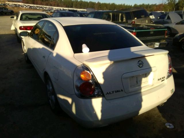 1N4BL11D04C188939 - 2004 NISSAN ALTIMA SE WHITE photo 3