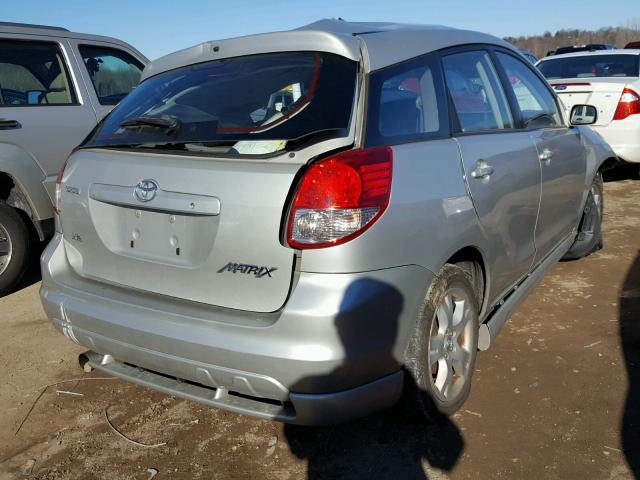 2T1KR32E23C098483 - 2003 TOYOTA MATRIX SILVER photo 4