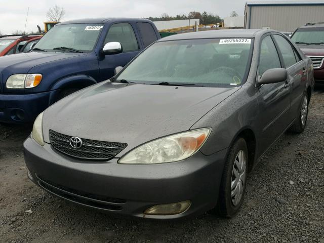 4T1BE32K63U667691 - 2003 TOYOTA CAMRY LE GRAY photo 2