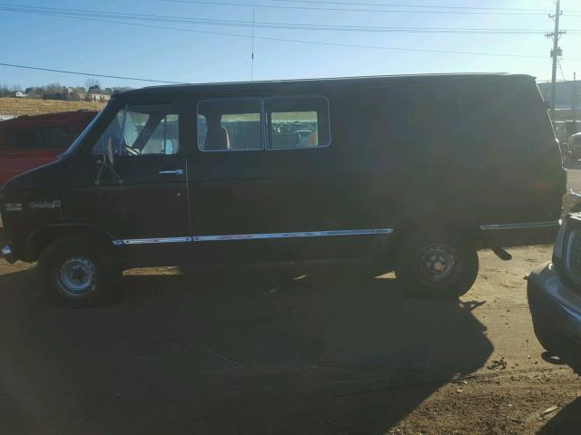 TGL257U504255 - 1977 GMC VAN BLACK photo 9