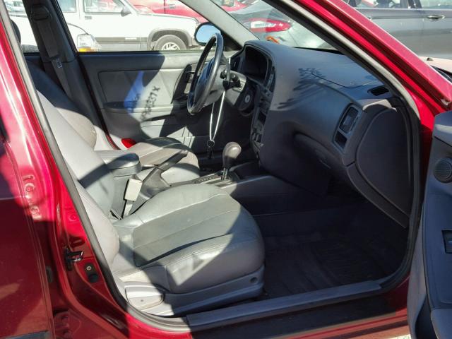 KMHDN46D45U960325 - 2005 HYUNDAI ELANTRA GL RED photo 5