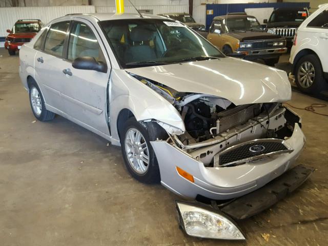 1FAFP34N37W111622 - 2007 FORD FOCUS ZX4 SILVER photo 1