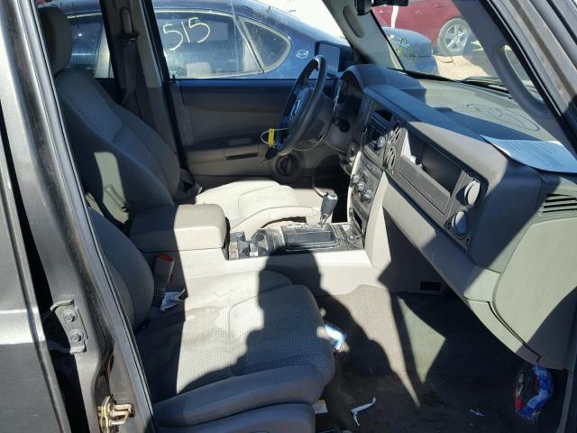 1J8HH48K46C269238 - 2006 JEEP COMMANDER BROWN photo 5