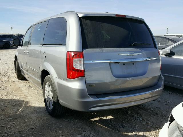 2C4RC1BG0ER159158 - 2014 CHRYSLER TOWN & COU SILVER photo 3