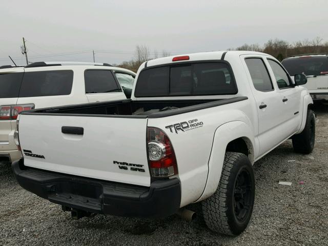 5TFJU4GN9BX005502 - 2011 TOYOTA TACOMA DOU WHITE photo 4