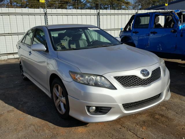 4T1BF3EK2BU763549 - 2011 TOYOTA CAMRY BASE SILVER photo 1