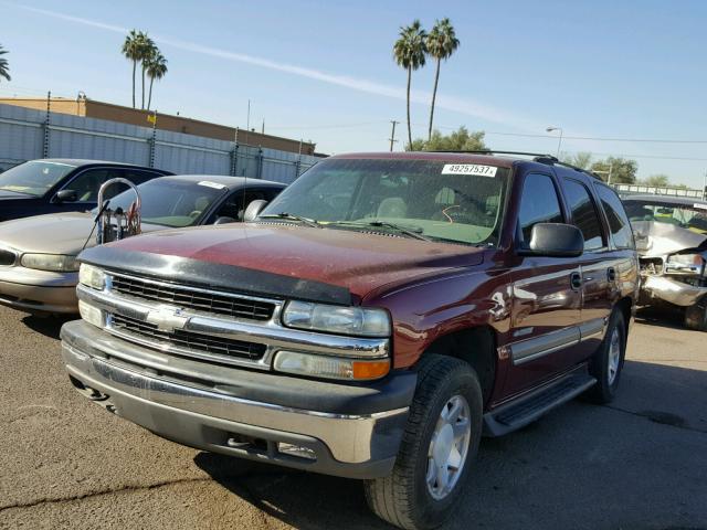 1GNEC13Z42R303589 - 2002 CHEVROLET TAHOE C150 MAROON photo 2