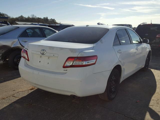 4T1BF3EK1BU654208 - 2011 TOYOTA CAMRY BASE WHITE photo 4