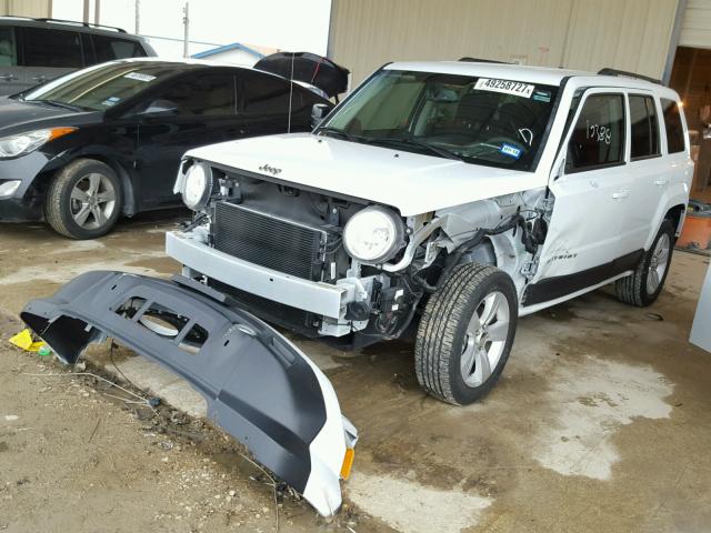 1C4NJPFB7GD536788 - 2016 JEEP PATRIOT LA WHITE photo 2