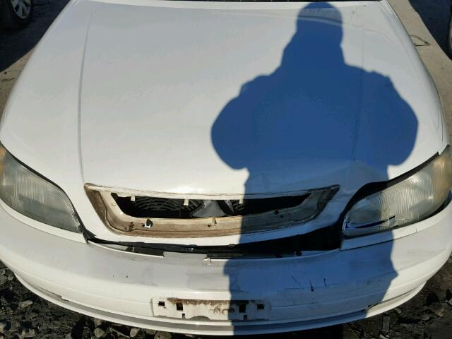 W06VR54R2YR127035 - 2000 CADILLAC CATERA WHITE photo 7