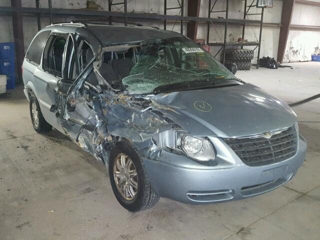 2A4GP54L36R784615 - 2006 CHRYSLER TOWN & COU SILVER photo 1