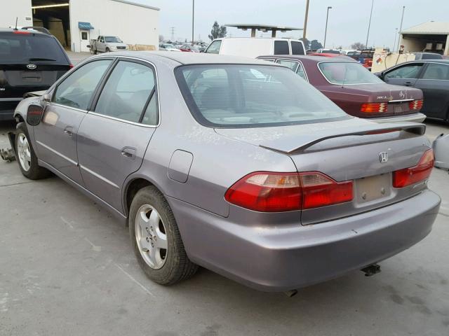 1HGCG1654YA043085 - 2000 HONDA ACCORD EX GRAY photo 3