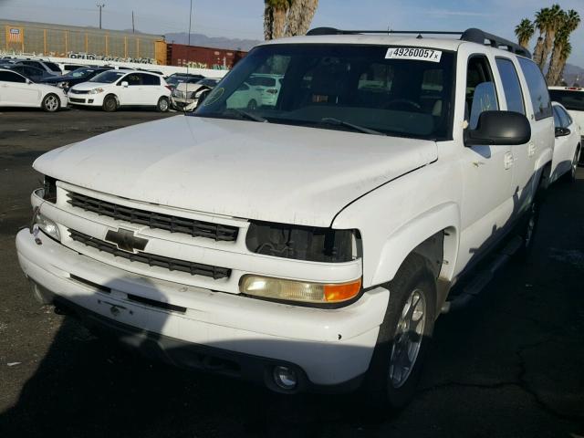 3GNFK16T82G292806 - 2002 CHEVROLET SUBURBAN K WHITE photo 2