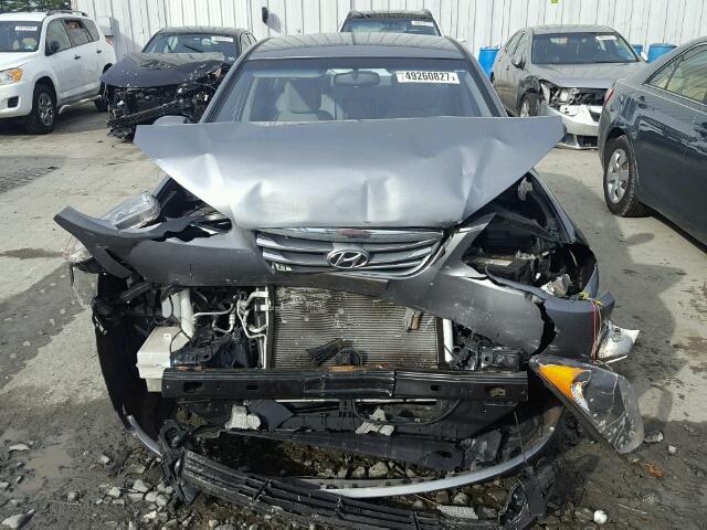 KMHDU4ADXAU190507 - 2010 HYUNDAI ELANTRA BL GRAY photo 9