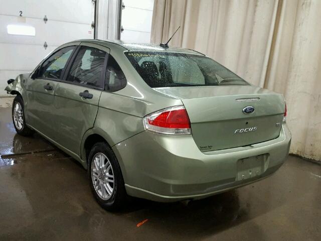 1FAHP35NX8W220488 - 2008 FORD FOCUS SE GREEN photo 3