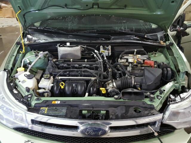 1FAHP35NX8W220488 - 2008 FORD FOCUS SE GREEN photo 7