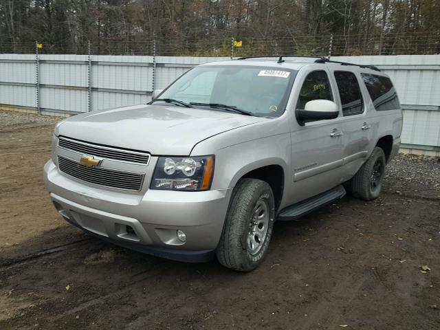 1GNFK16347J195785 - 2007 CHEVROLET SUBURBAN K SILVER photo 2