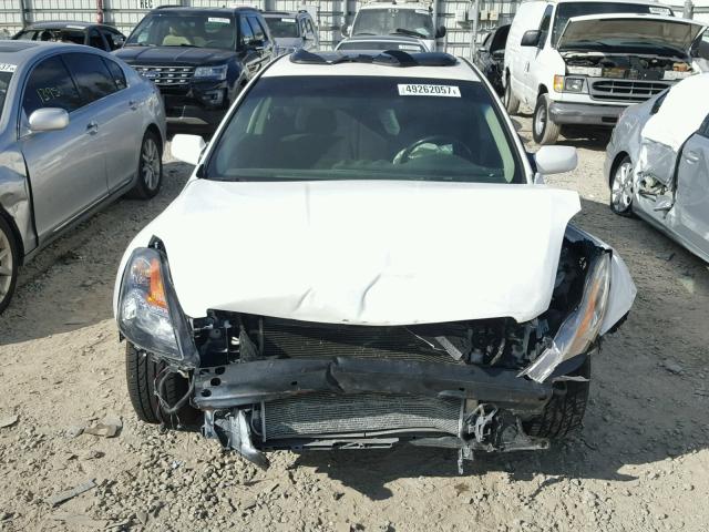 1N4AL21E59N405746 - 2009 NISSAN ALTIMA 2.5 WHITE photo 9