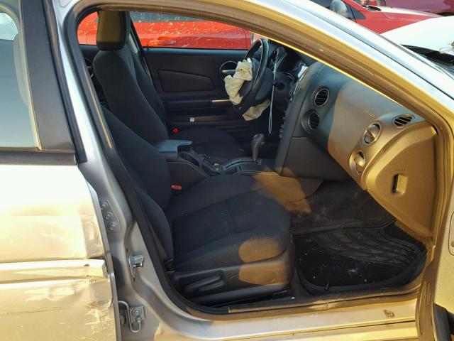 2G2WP552761159256 - 2006 PONTIAC GRAND PRIX ნაცრისფერი ფოტო 5