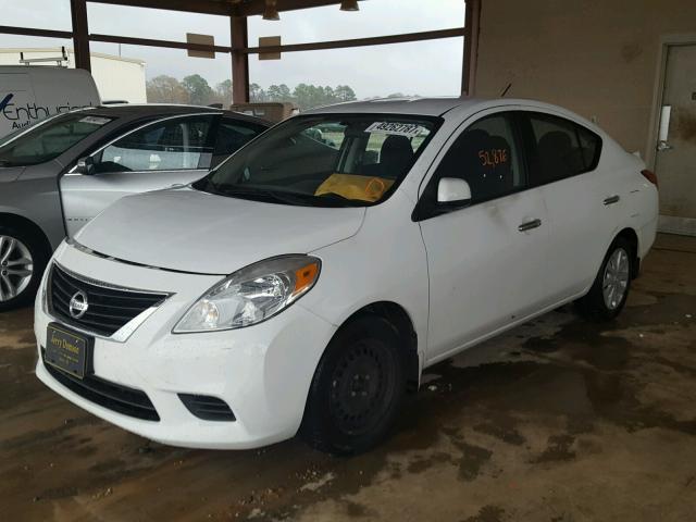 3N1CN7AP6EL834452 - 2014 NISSAN VERSA S WHITE photo 2