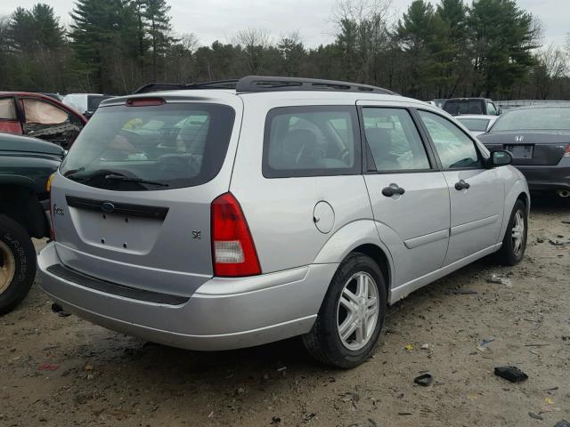 1FAFP36371W213055 - 2001 FORD FOCUS SE SILVER photo 4