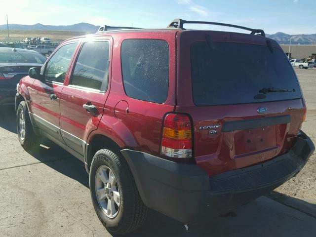 1FMYU93Z26KA37307 - 2006 FORD ESCAPE XLT RED photo 3