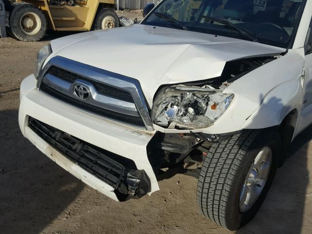 JTEZU14RX70084554 - 2007 TOYOTA 4RUNNER SR WHITE photo 9