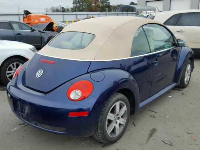 3VWRF31Y46M331159 - 2006 VOLKSWAGEN NEW BEETLE 蓝色 照片 4