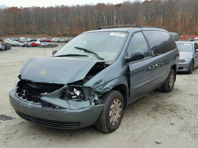 2C8GP44372R752162 - 2002 CHRYSLER TOWN & COU GREEN photo 2