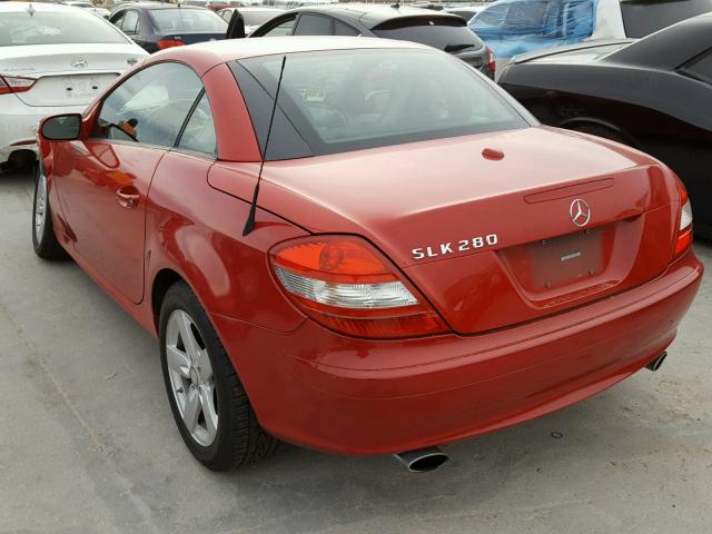 WDBWK54F08F176344 - 2008 MERCEDES-BENZ SLK 280 RED photo 3