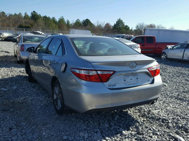 4T1BF1FK4FU028788 - 2015 TOYOTA CAMRY LE SILVER photo 3