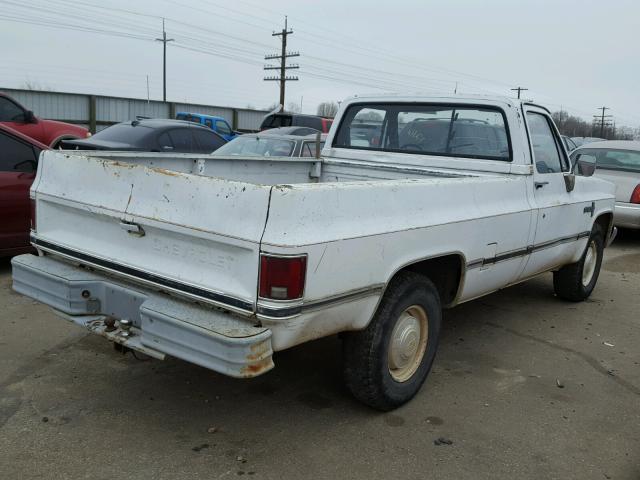 2GCGC24M7E1231505 - 1984 CHEVROLET C20 WHITE photo 4