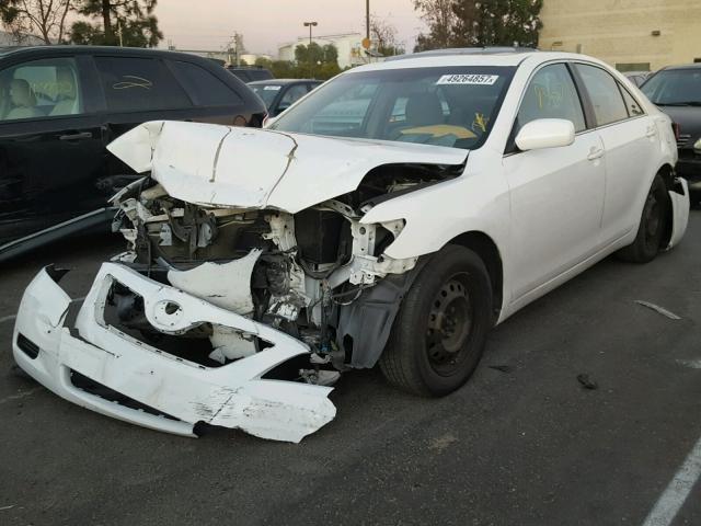 4T1BE46K69U811331 - 2009 TOYOTA CAMRY BASE WHITE photo 2