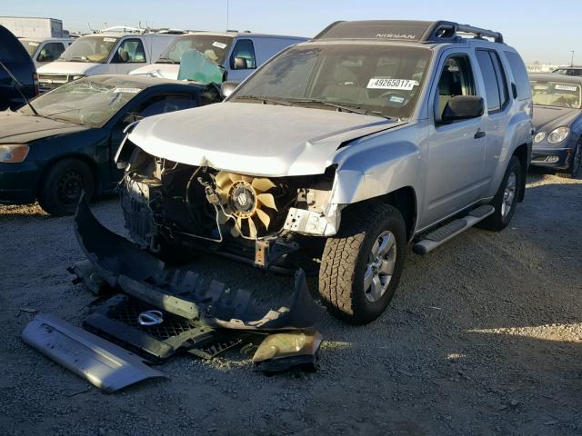 5N1AN08U49C515118 - 2009 NISSAN XTERRA OFF SILVER photo 2