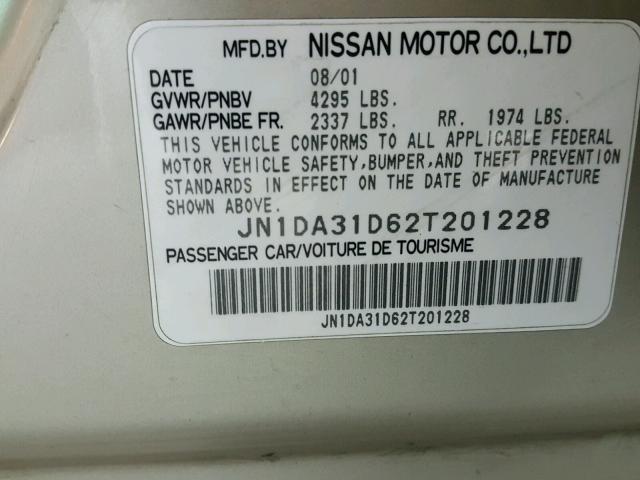 JN1DA31D62T201228 - 2002 NISSAN MAXIMA GLE GOLD photo 10