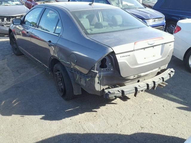 3FAHP0HA1BR239612 - 2011 FORD FUSION SE GRAY photo 3