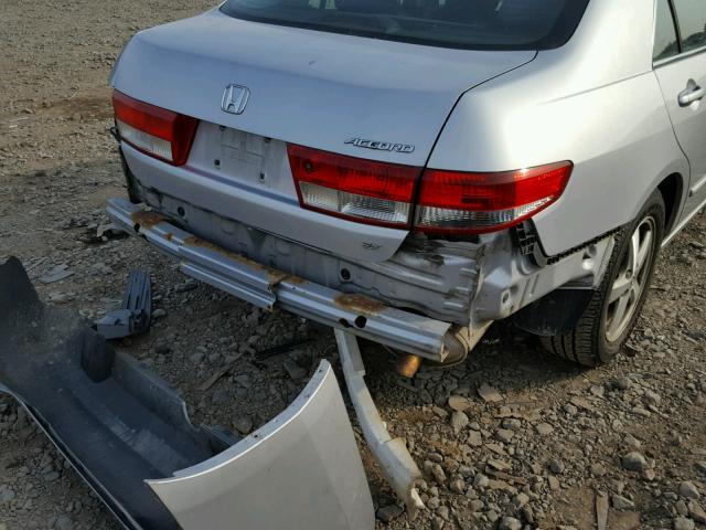 1HGCM56734A140421 - 2004 HONDA ACCORD EX SILVER photo 9