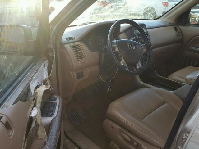 2HKYF18554H592110 - 2004 HONDA PILOT EXL GOLD photo 9