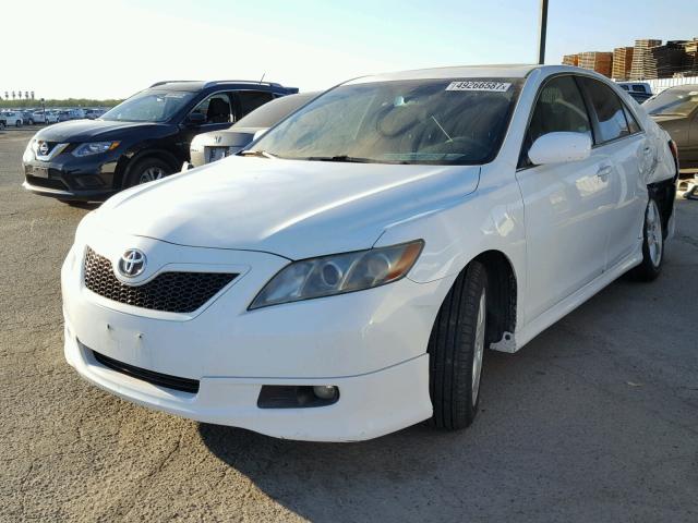 4T1BE46K39U854573 - 2009 TOYOTA CAMRY BASE WHITE photo 2