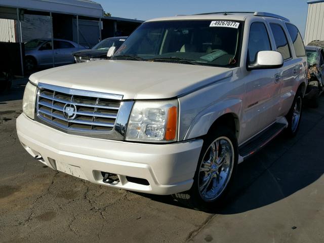 1GYEC63T02R192034 - 2002 CADILLAC ESCALADE L CREAM photo 2