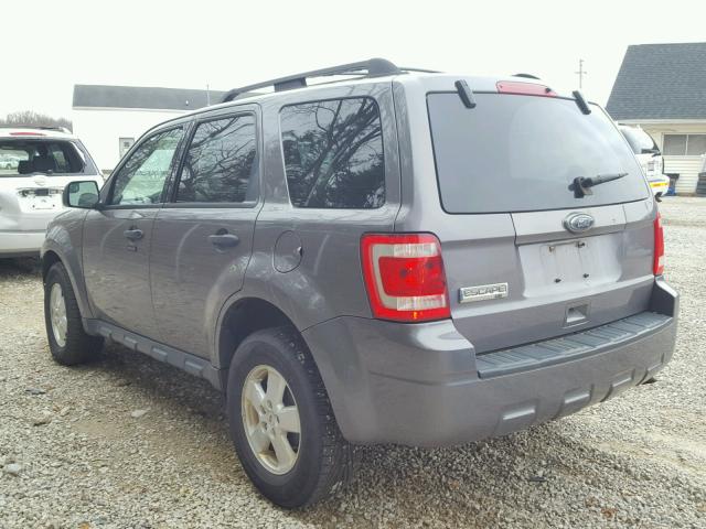 1FMCU0D75AKA72693 - 2010 FORD ESCAPE XLT GRAY photo 3