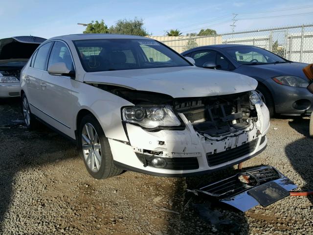 WVWCU73C86P143567 - 2006 VOLKSWAGEN PASSAT 3.6 WHITE photo 1