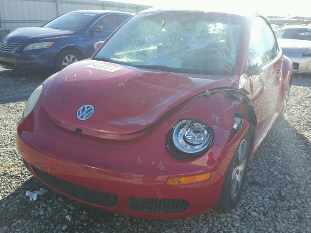 3VWRF31Y86M326644 - 2006 VOLKSWAGEN NEW BEETLE RED photo 2