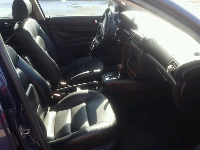 WVWLH63B01E005953 - 2001 VOLKSWAGEN PASSAT GLX 蓝色 照片 5