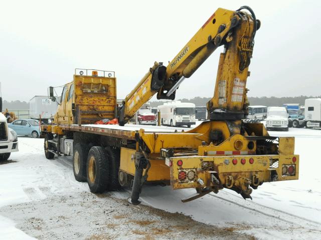 2FZHAZAN93AK64005 - 2003 STERLING TRUCK LT 9500 YELLOW photo 3