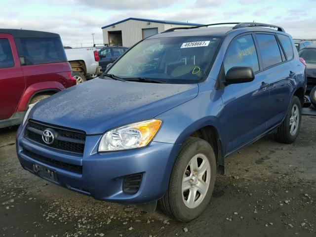 2T3BF4DV8BW137366 - 2011 TOYOTA RAV4 BLUE photo 2