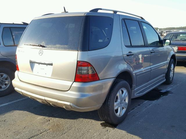 4JGAB57E65A521024 - 2005 MERCEDES-BENZ ML 350 SILVER photo 4